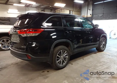 2019 Toyota Highlander Xle from USA, damaged, VIN 5TDJZRFH4KS629952